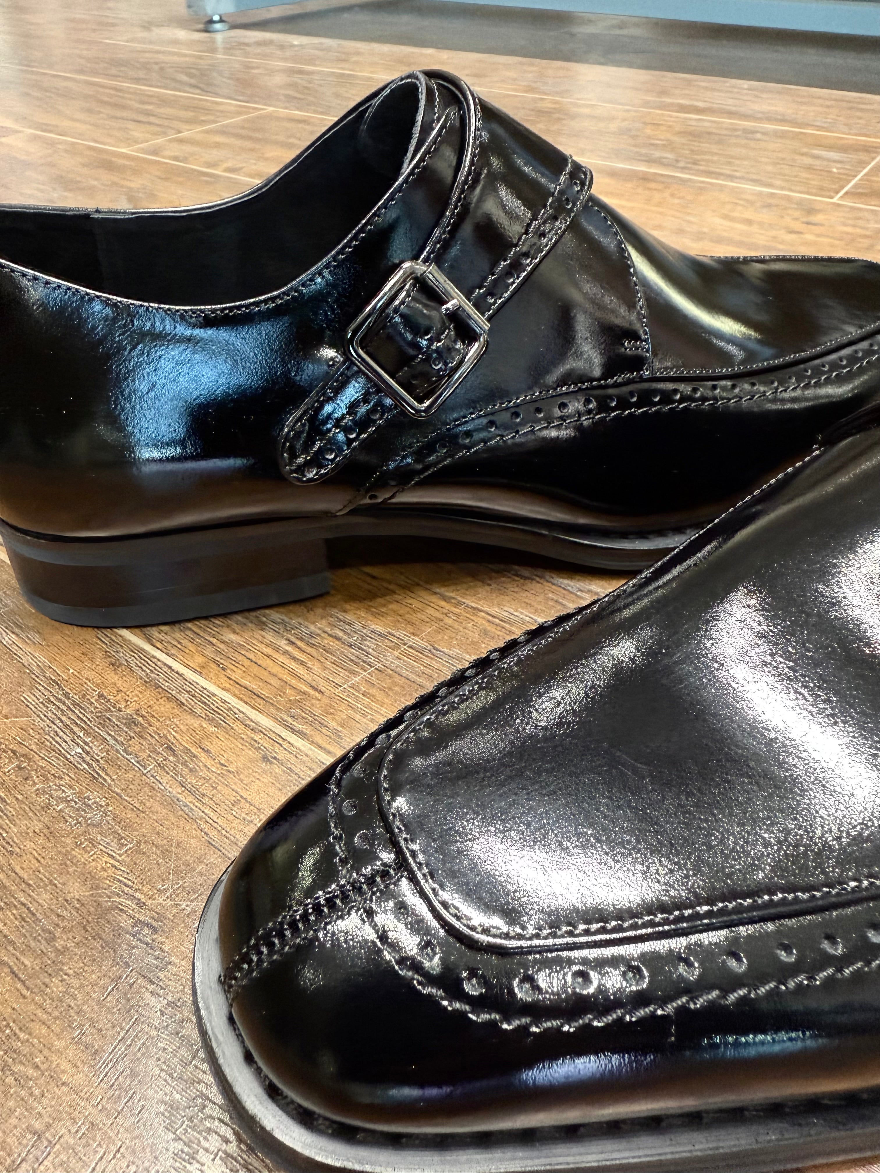 Giovani Leather Shoe (Black) Amato