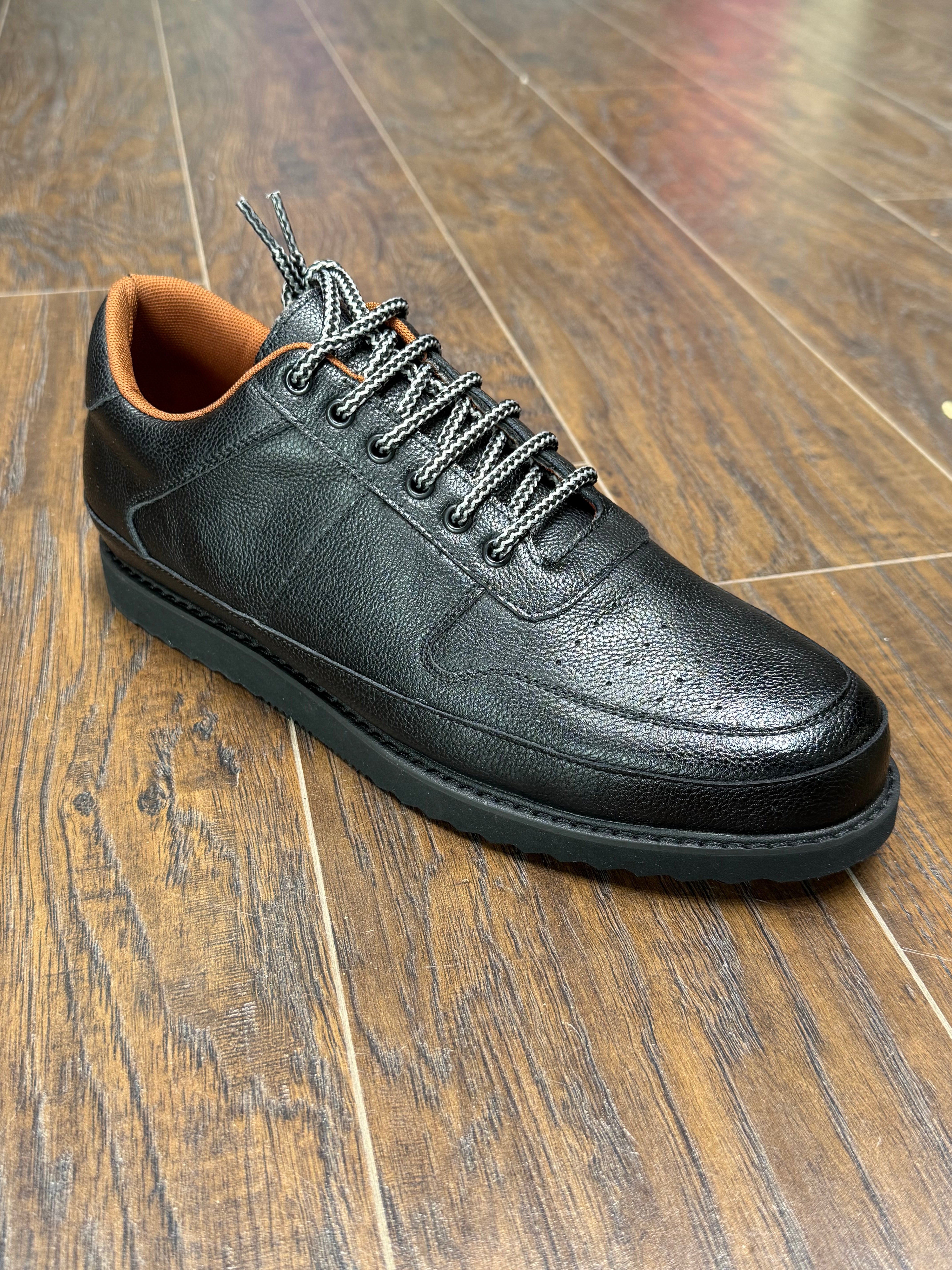 Tayno Casual Sneaker Shoe (Black)