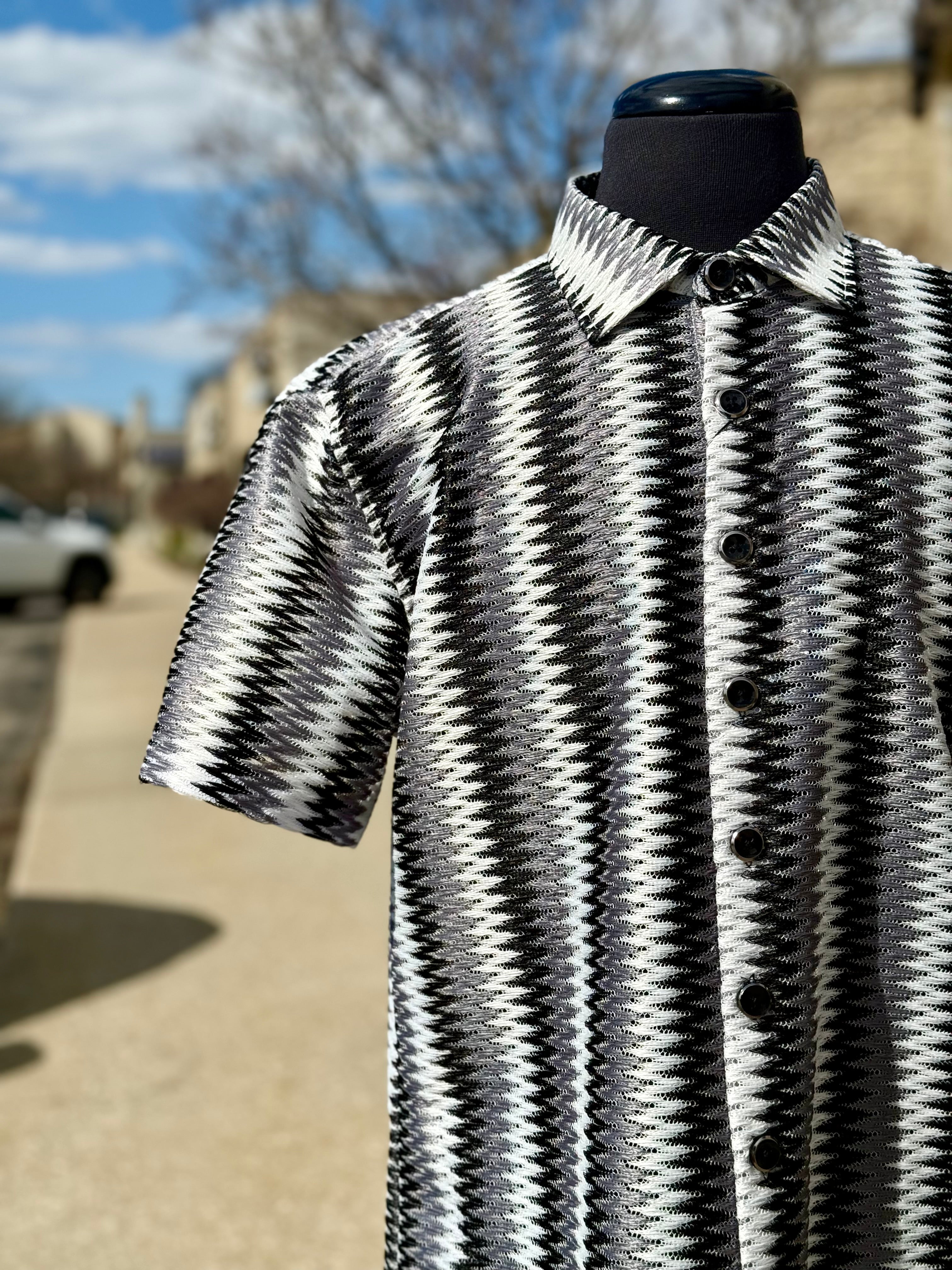 Lanzino "Woven" Short Sleeve Shirt (Black) 106